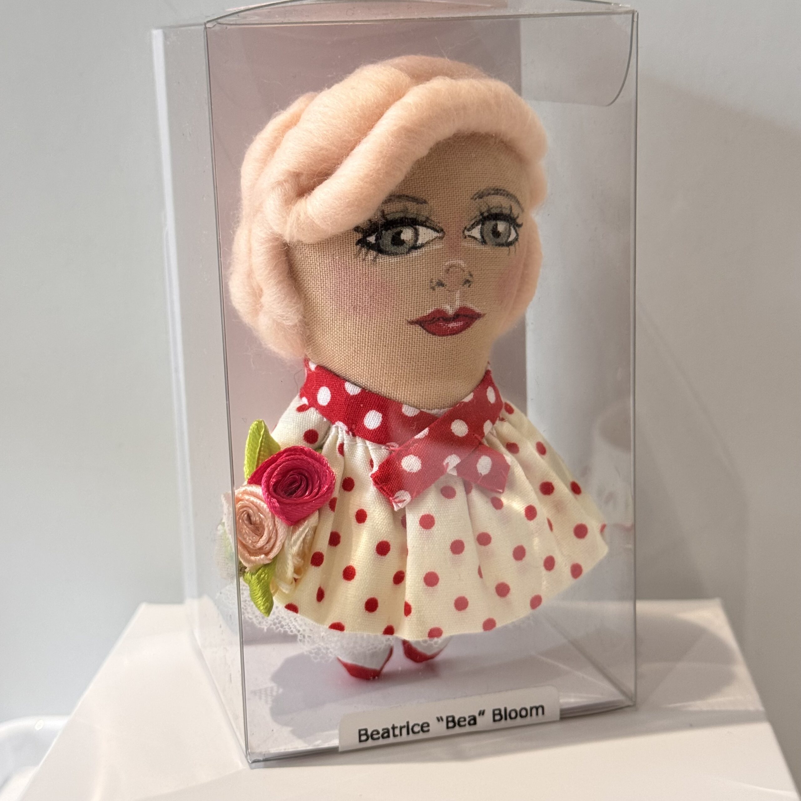 Beatrice 'Bea' Bloom - Image 6